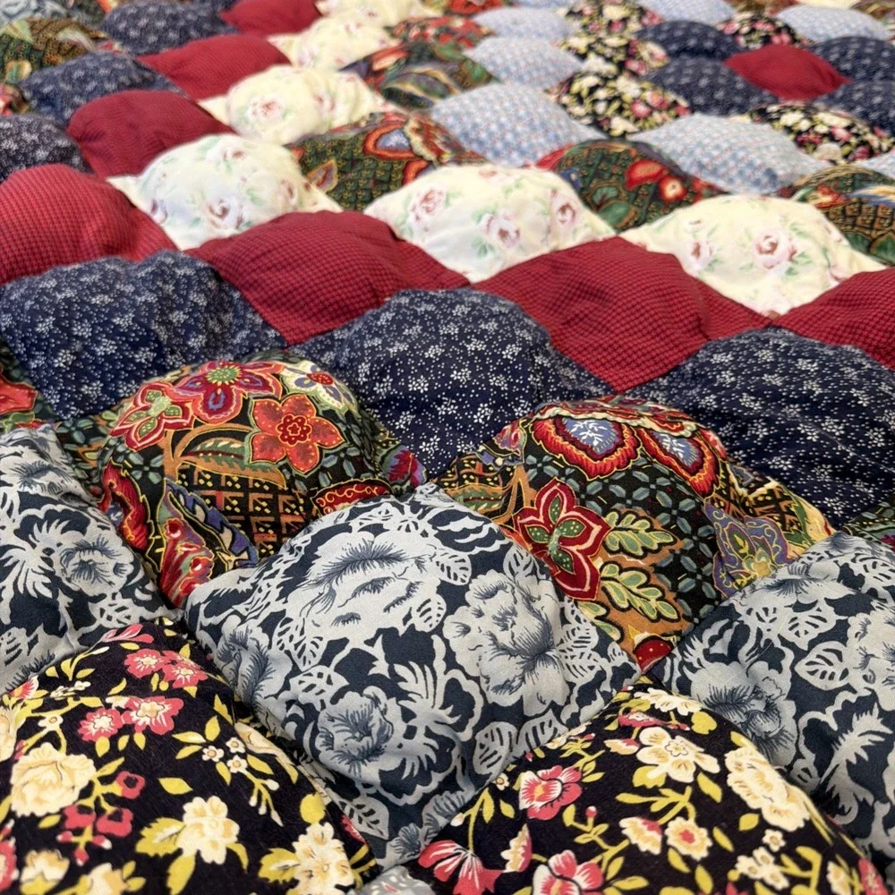 Vtg 1990's JC Penney Puff Quilt Red White Blue 88